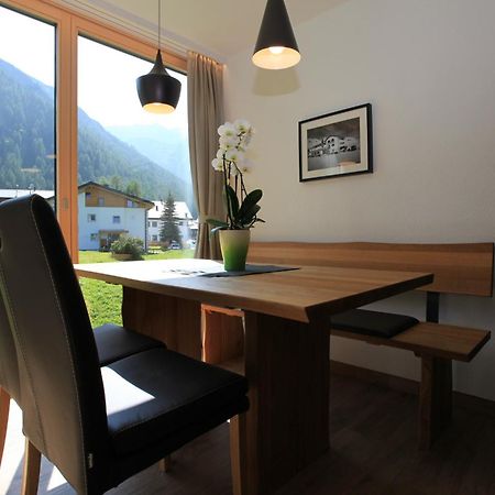 Engadin Lodge Premium & Private Samnaun Exterior photo